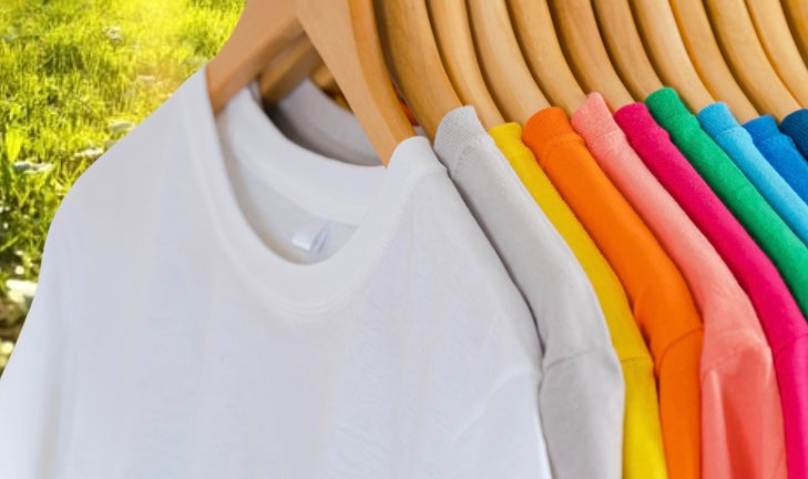 6 Ways to Make Your Merch Table a Money-Maker